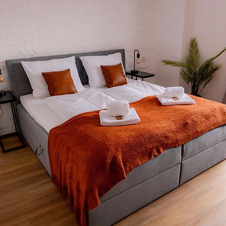 Highlight Am Stadtplatz Muehldorf - C4S Come4Stay - 2 Zimmer Wohnung I Bis Zu 5 Gaeste Esterno foto
