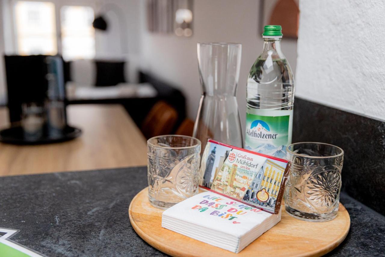 Highlight Am Stadtplatz Muehldorf - C4S Come4Stay - 2 Zimmer Wohnung I Bis Zu 5 Gaeste Esterno foto