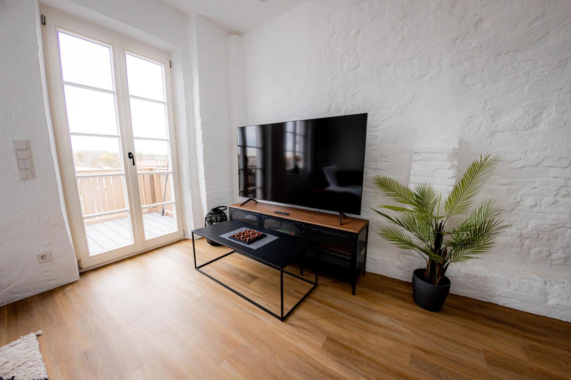 Highlight Am Stadtplatz Muehldorf - C4S Come4Stay - 2 Zimmer Wohnung I Bis Zu 5 Gaeste Esterno foto